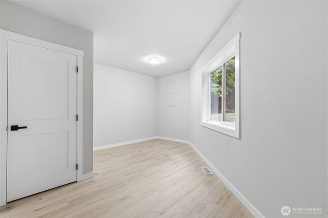10953 N Madison Avenue NE, Bainbridge Island, WA 98110