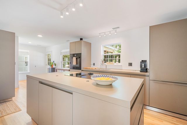 204 Jedediah Court, Charleston, SC 29412