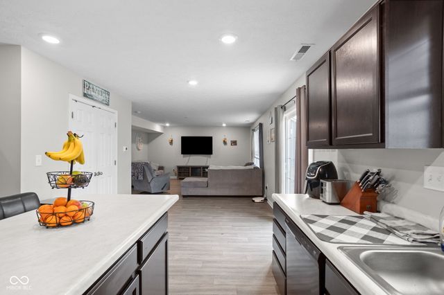 844 Declaration Drive, Pittsboro, IN 46167