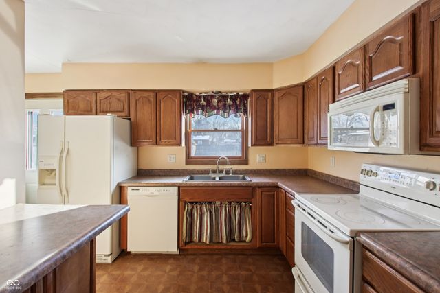 1445 Raymond Road, Martinsville, IN 46151