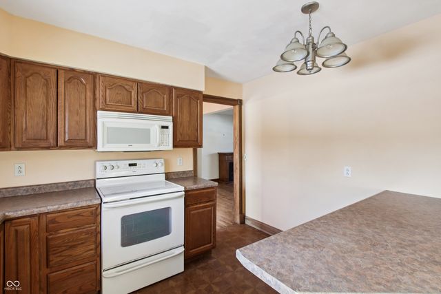 1445 Raymond Road, Martinsville, IN 46151