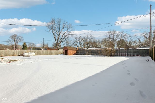 1445 Raymond Road, Martinsville, IN 46151