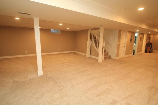 N93W6266 Arbor DRIVE, Cedarburg, WI 53012