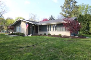 N93W6266 Arbor DRIVE, Cedarburg, WI 53012