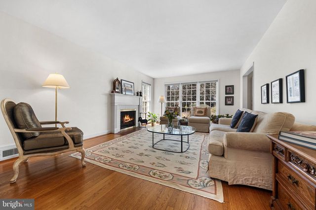 9806 CULVER CT, Kensington, MD 20895