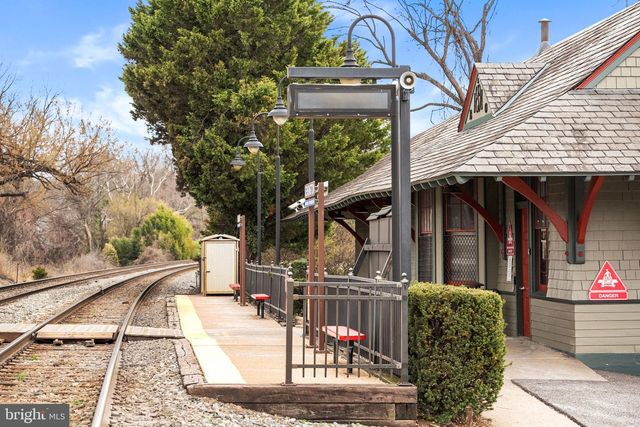 9806 CULVER CT, Kensington, MD 20895