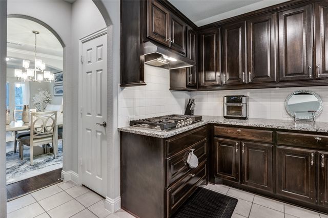 6712 Golden Grove Road, Fort Worth, TX 76123