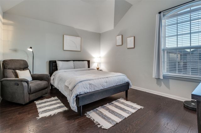 6712 Golden Grove Road, Fort Worth, TX 76123