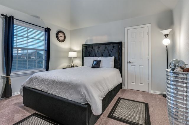 6712 Golden Grove Road, Fort Worth, TX 76123