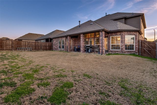 6712 Golden Grove Road, Fort Worth, TX 76123