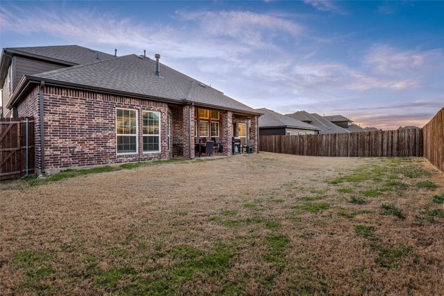 6712 Golden Grove Road, Fort Worth, TX 76123