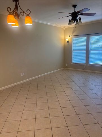 931 Moore Ave, Portland, TX 78374
