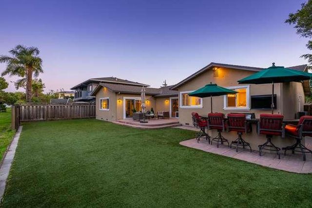 619 Teredo Drive, Redwood City, CA 94065