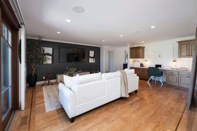 619 Teredo Drive, Redwood City, CA 94065