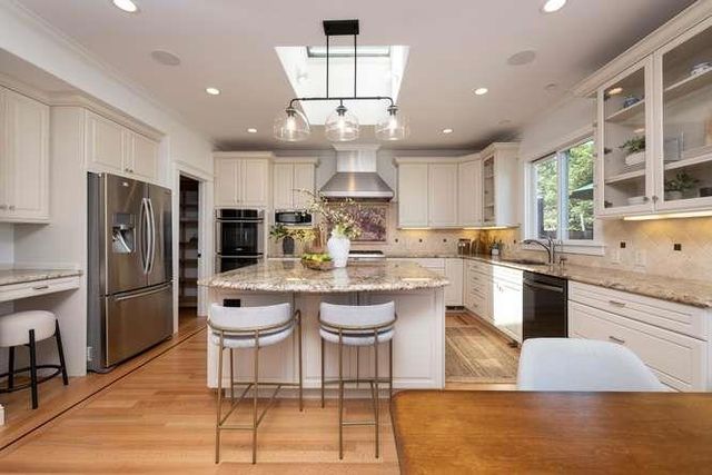 619 Teredo Drive, Redwood City, CA 94065