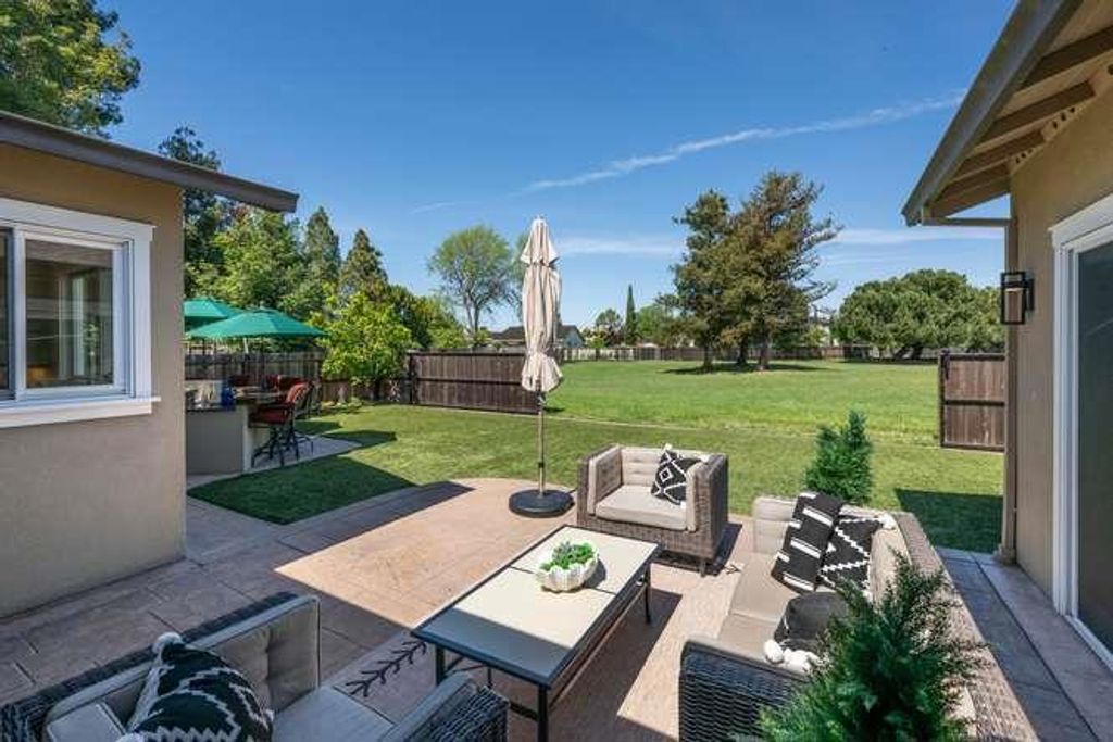 619 Teredo Drive, Redwood City, CA 94065