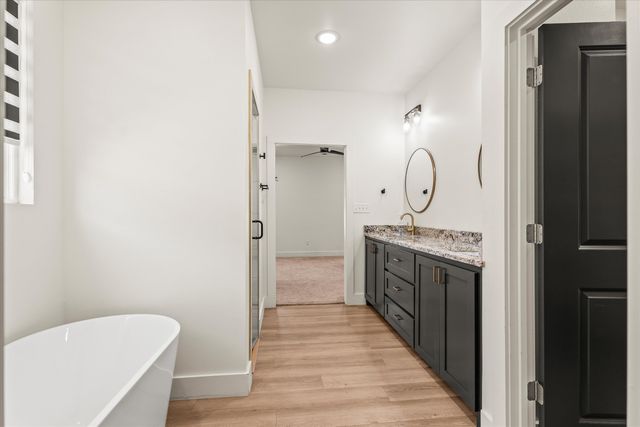 810 N 2nd Street, Wolfforth, TX 79382