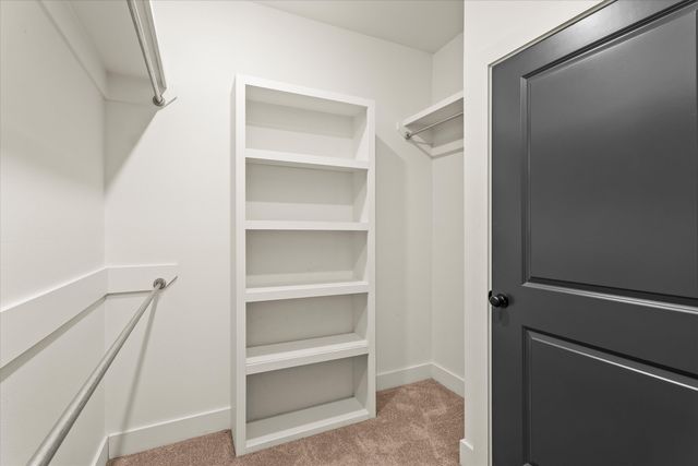 810 N 2nd Street, Wolfforth, TX 79382