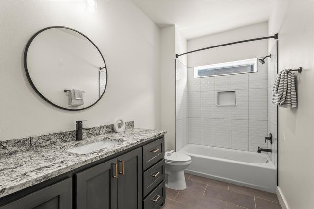 810 N 2nd Street, Wolfforth, TX 79382