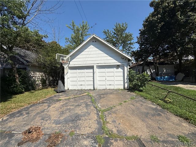 139 Freund Street, Buffalo, NY 14215