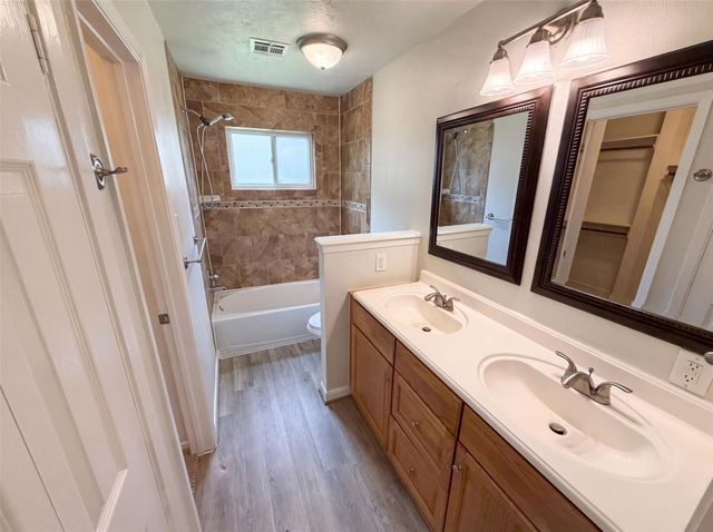 17014 Fid Court, Crosby, TX 77532