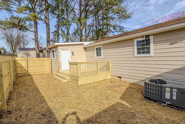 1702 Princeton Street, Parkersburg, WV 26101