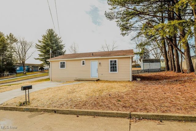 1702 Princeton Street, Parkersburg, WV 26101