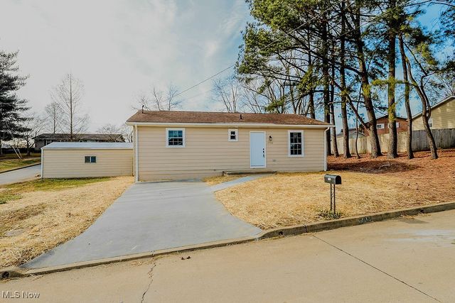 1702 Princeton Street, Parkersburg, WV 26101