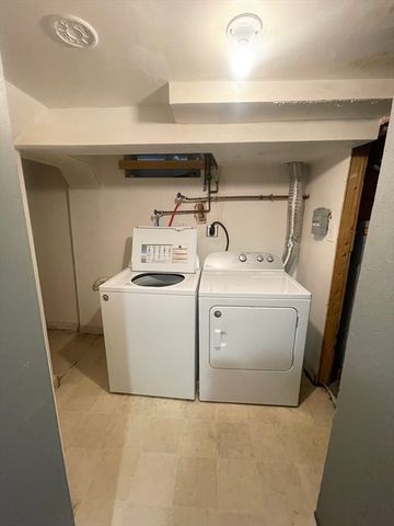 13 Howard Street 1, Cambridge, MA 02139