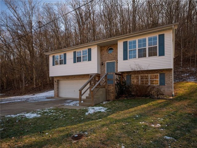 2989 Scary Creek Road, Scott Depot, WV 25560