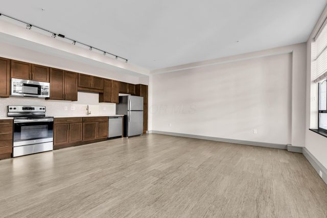 51 N High Street, 503, Columbus, OH 43215