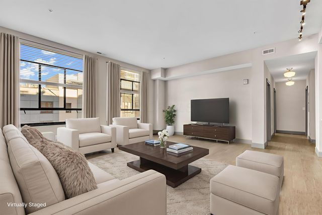 51 N High Street, 503, Columbus, OH 43215