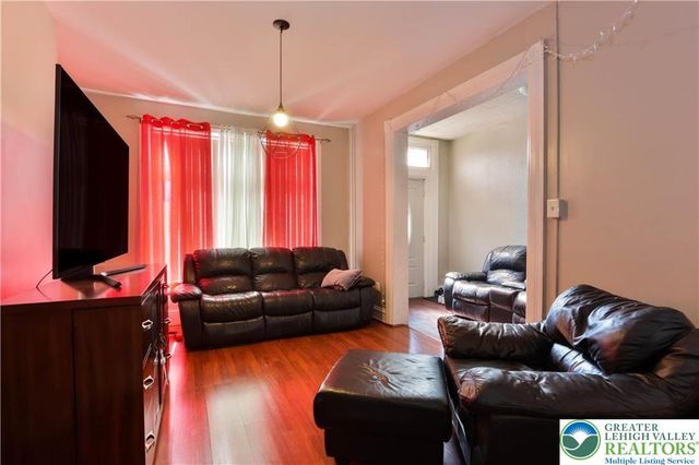 389 West Turner Street, Allentown City, PA 18102