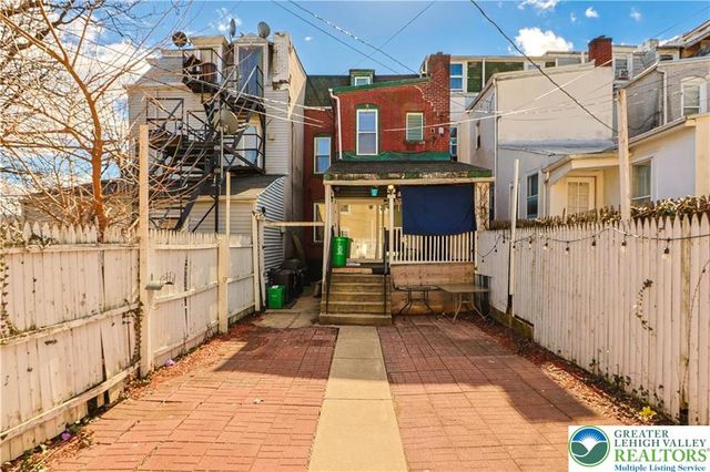 389 West Turner Street, Allentown City, PA 18102