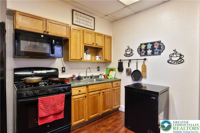 389 West Turner Street, Allentown City, PA 18102