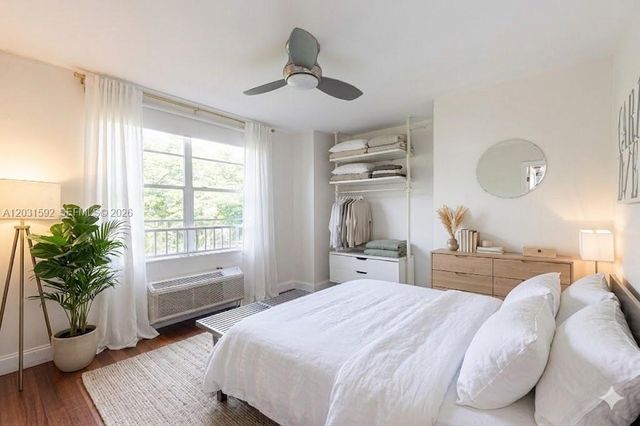 420 15th St 307, Miami Beach, FL 33139