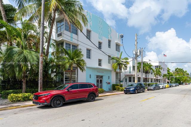 420 15th St 307, Miami Beach, FL 33139