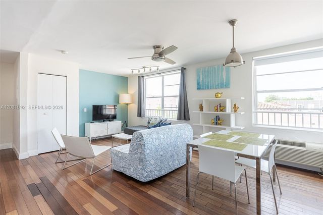 420 15th St 307, Miami Beach, FL 33139