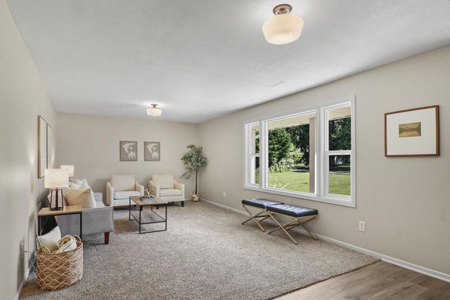 2660 Spring Hill Drive, Stoughton, WI 53589