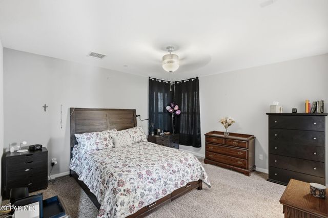6429 SARA BETH Place, El Paso, TX 79932