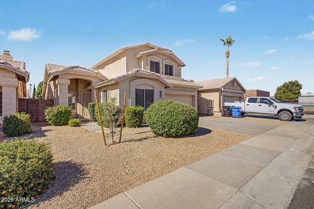1944 E FELLARS Drive, Phoenix, AZ 85022