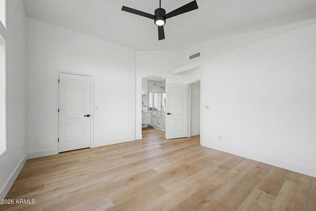 1944 E FELLARS Drive, Phoenix, AZ 85022