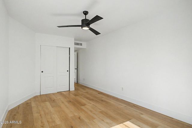 1944 E FELLARS Drive, Phoenix, AZ 85022