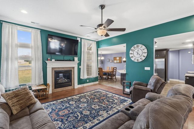 4515 WEYBRIDGE DR, Columbia, MO 65203