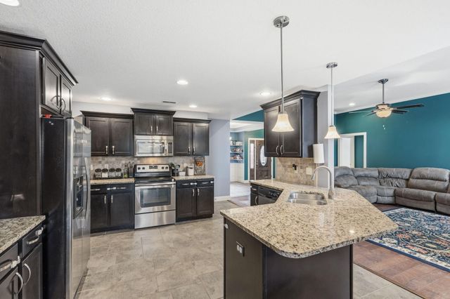 4515 WEYBRIDGE DR, Columbia, MO 65203