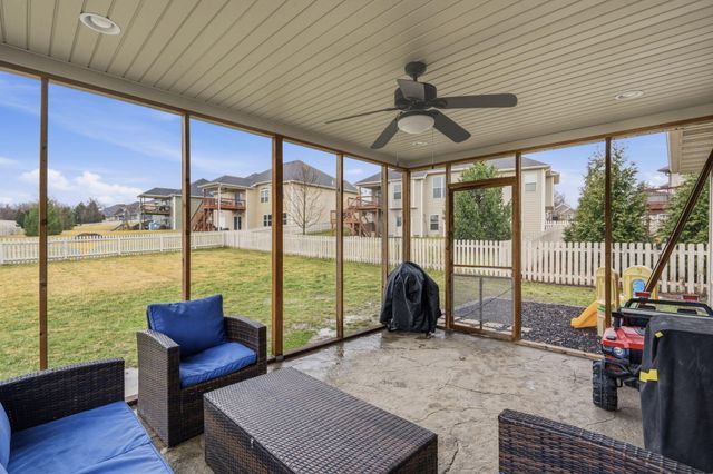 4515 WEYBRIDGE DR, Columbia, MO 65203