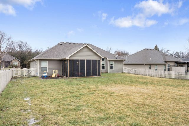 4515 WEYBRIDGE DR, Columbia, MO 65203