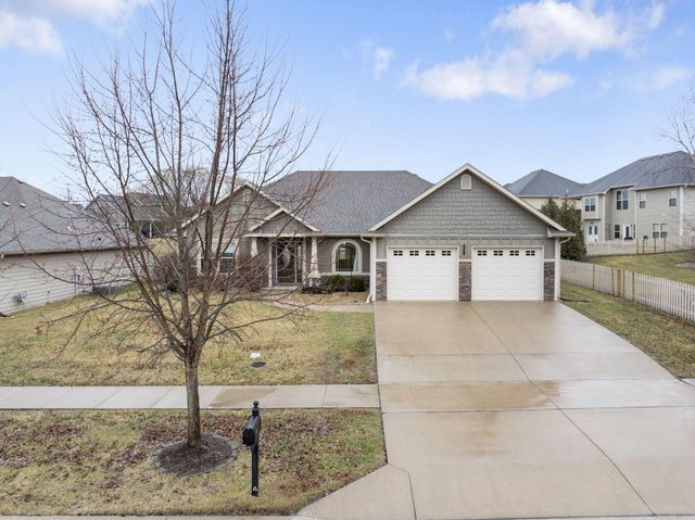 4515 WEYBRIDGE DR, Columbia, MO 65203