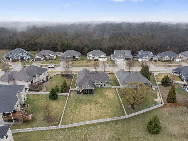 4515 WEYBRIDGE DR, Columbia, MO 65203