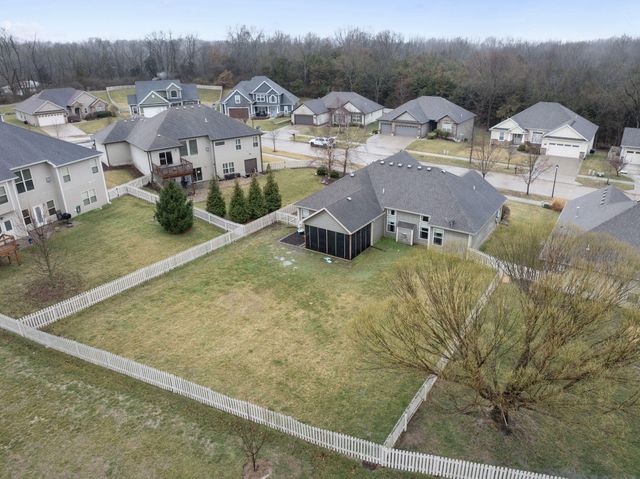 4515 WEYBRIDGE DR, Columbia, MO 65203